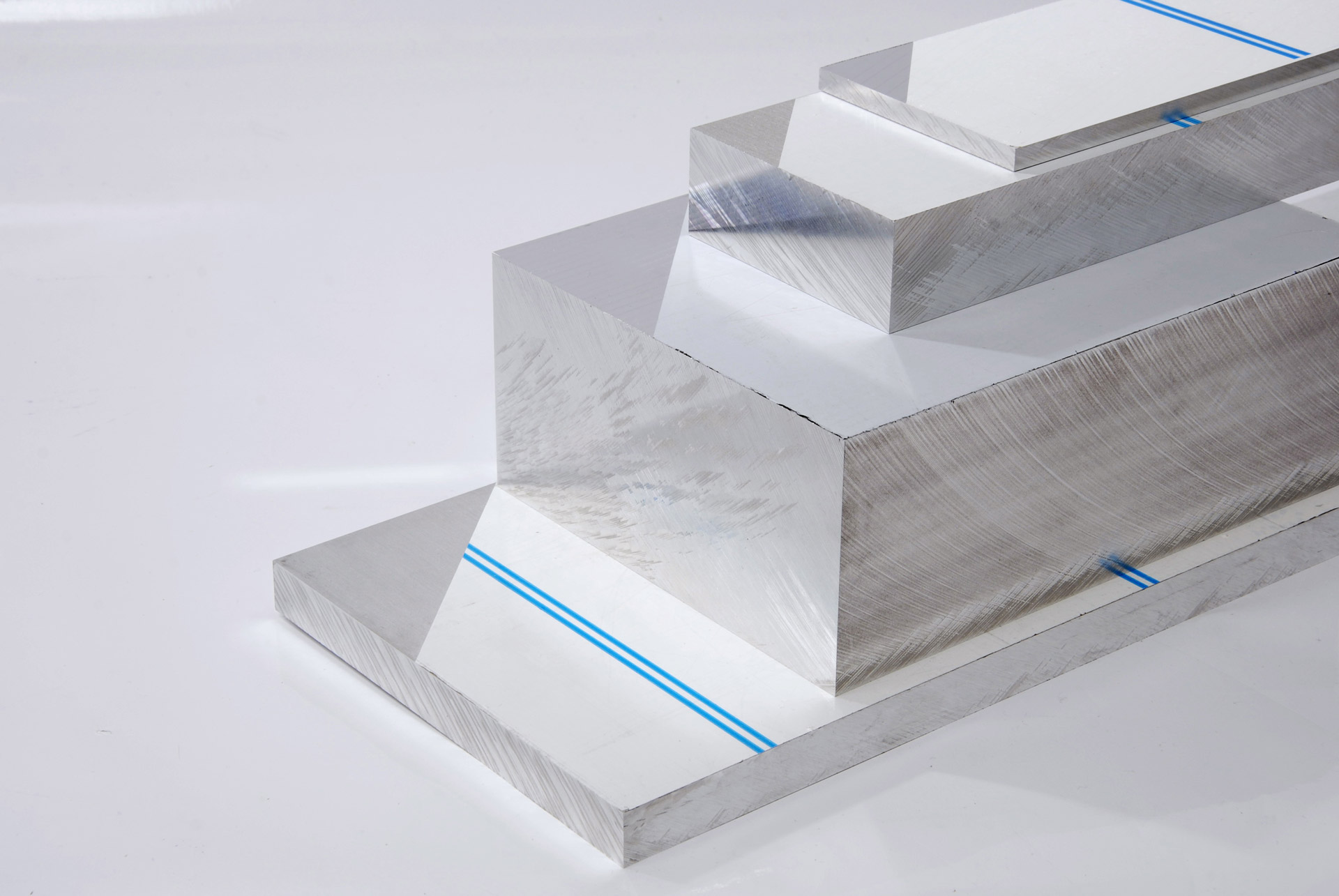 Maßzuschnitte Alu60