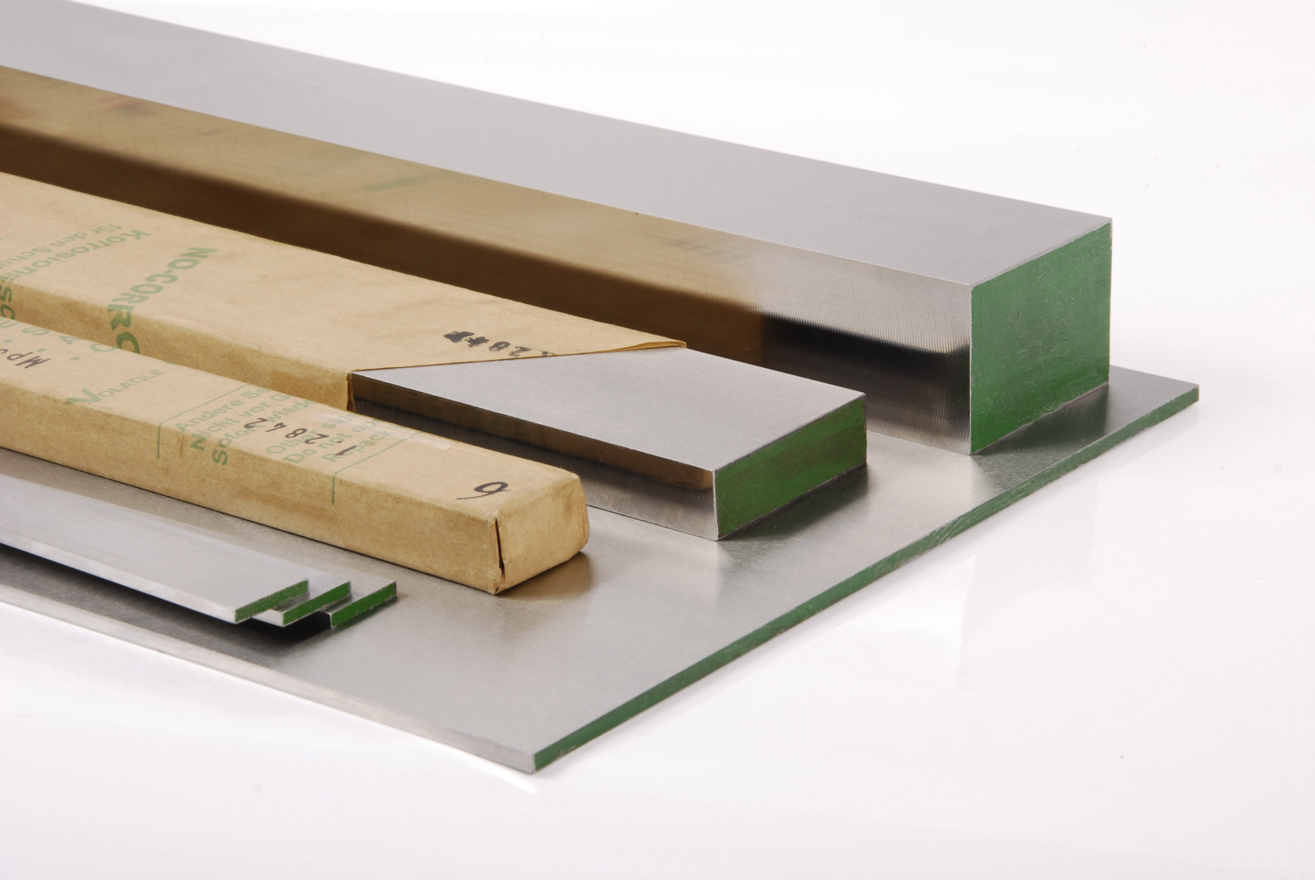 Präzisionsgeschliffene Werkzeugstähle in Standardabmessungen