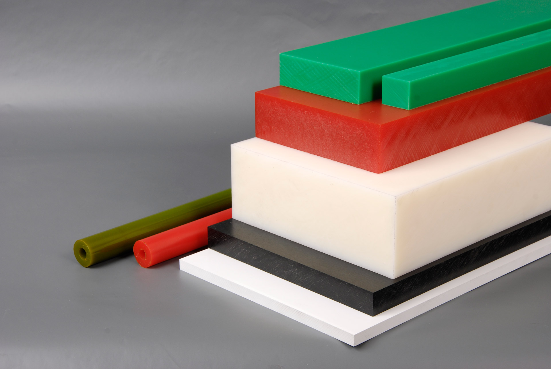 Zuschnitte aus Kunsstoffplatten